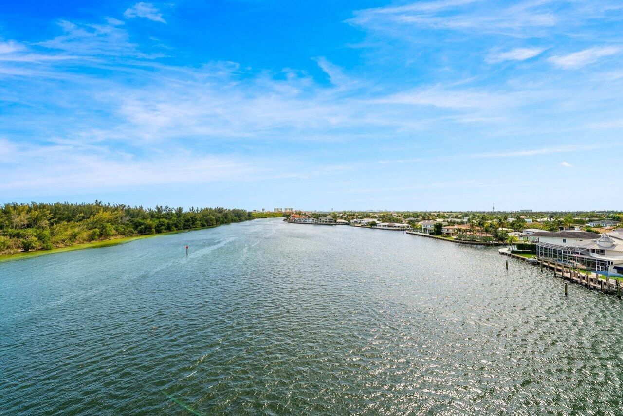 900 NE Spanish River Boulevard, Unit 7e, Boca Raton, FL 33431 Photo