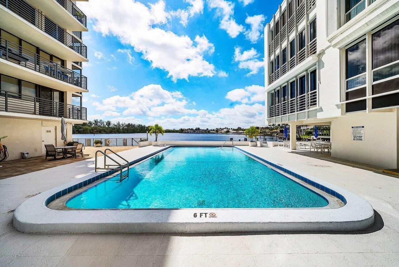 900 NE Spanish River Boulevard, Unit 7e, Boca Raton, FL 33431 Photo