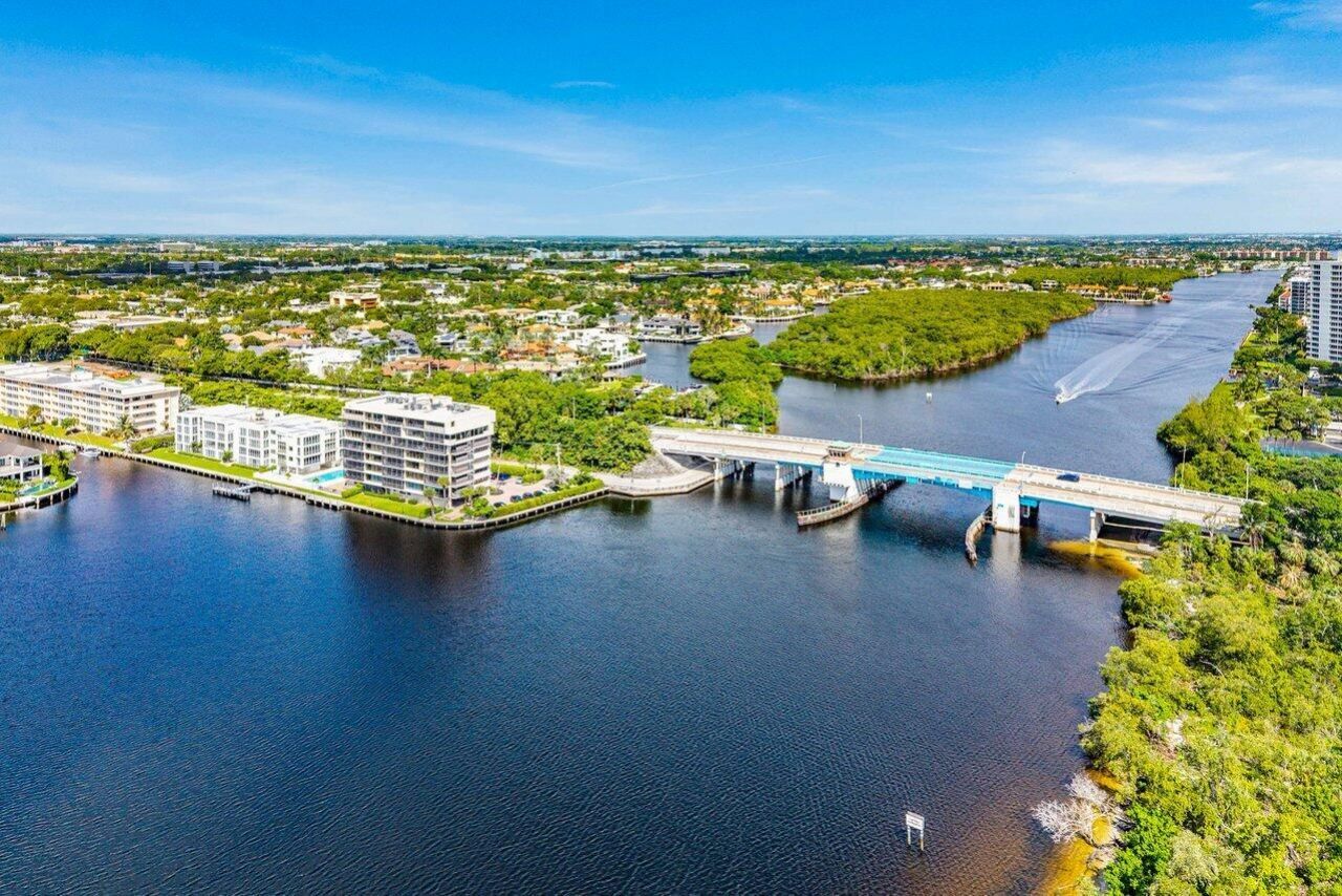 900 NE Spanish River Boulevard, Unit 7e, Boca Raton, FL 33431 Photo