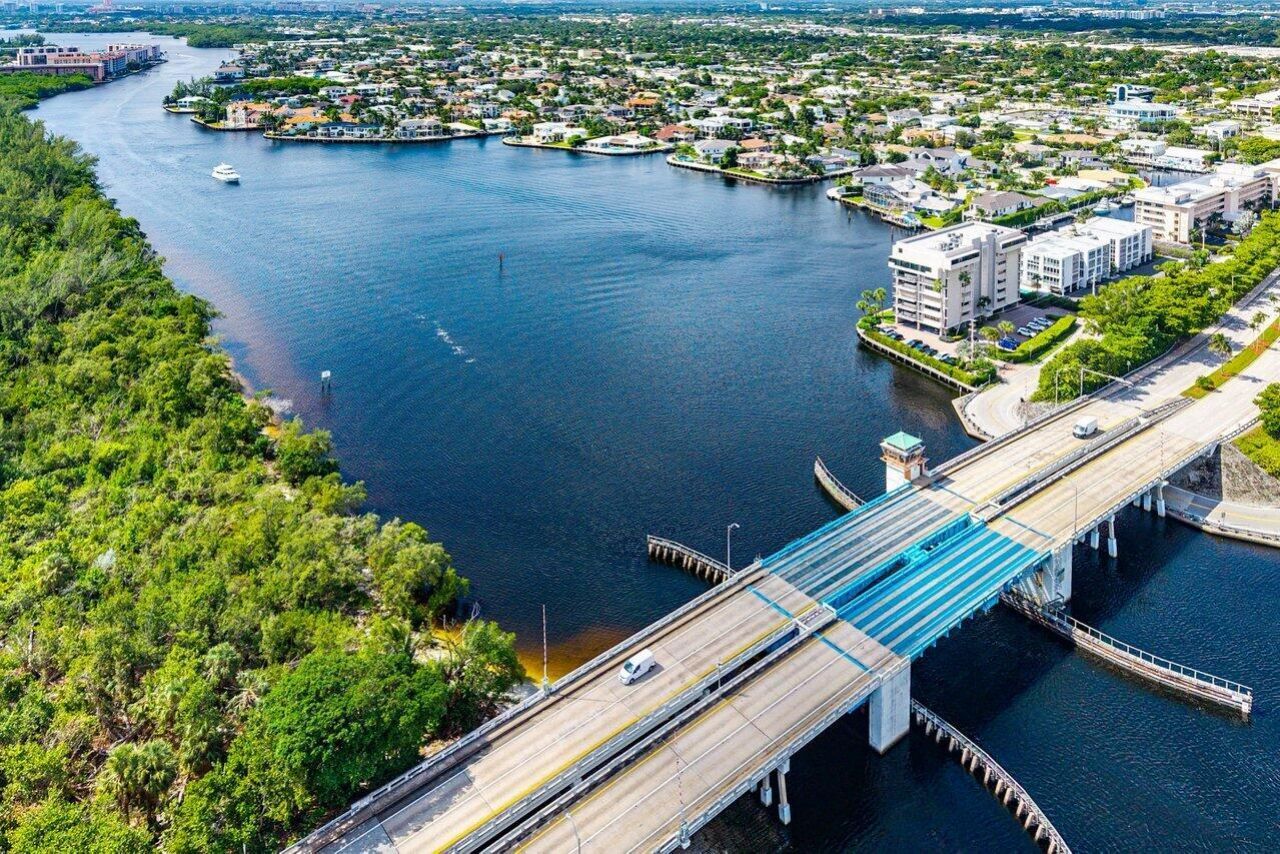 900 NE Spanish River Boulevard, Unit 7e, Boca Raton, FL 33431 Photo