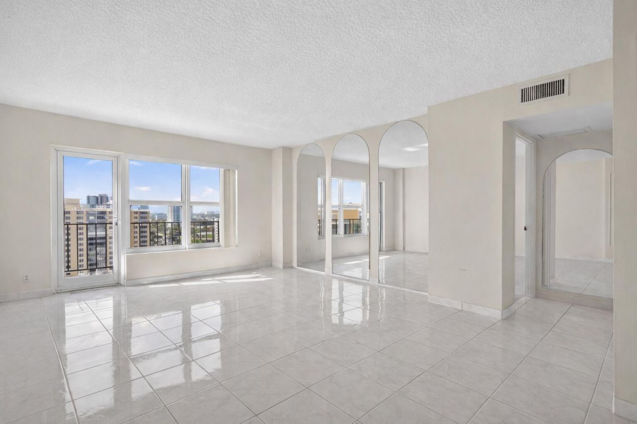 405 N Ocean Boulevard, Unit 1622, Pompano Beach, FL 33062 Photo