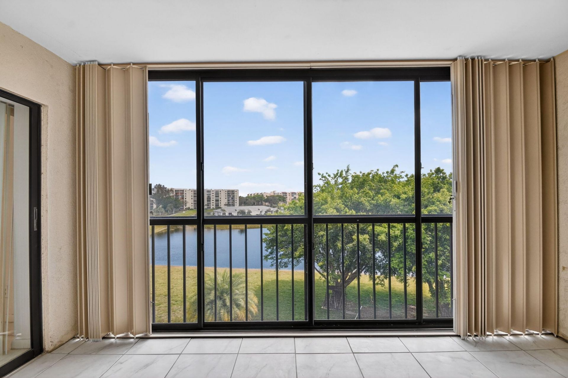 7076 Huntington Lane, Unit 503, Delray Beach, FL 33446 Photo
