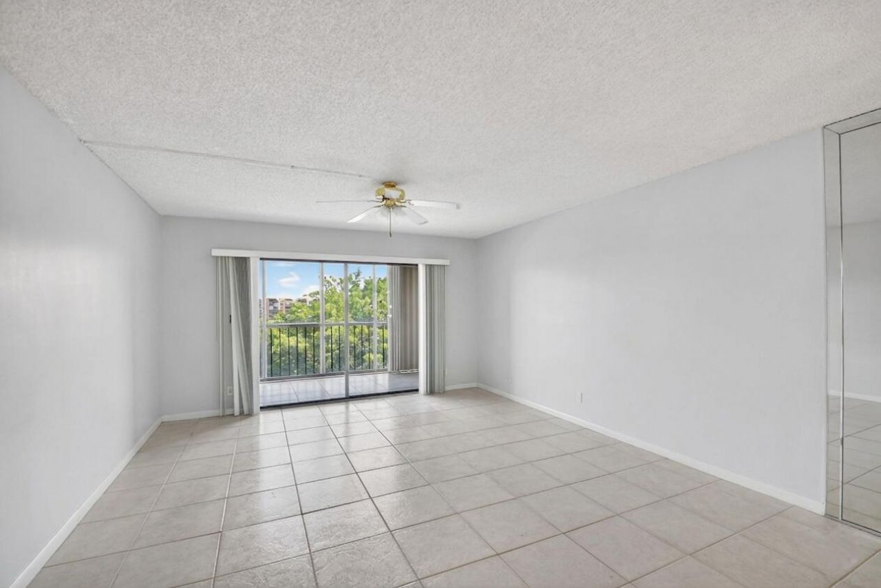 7076 Huntington Lane, Unit 503, Delray Beach, FL 33446 Photo