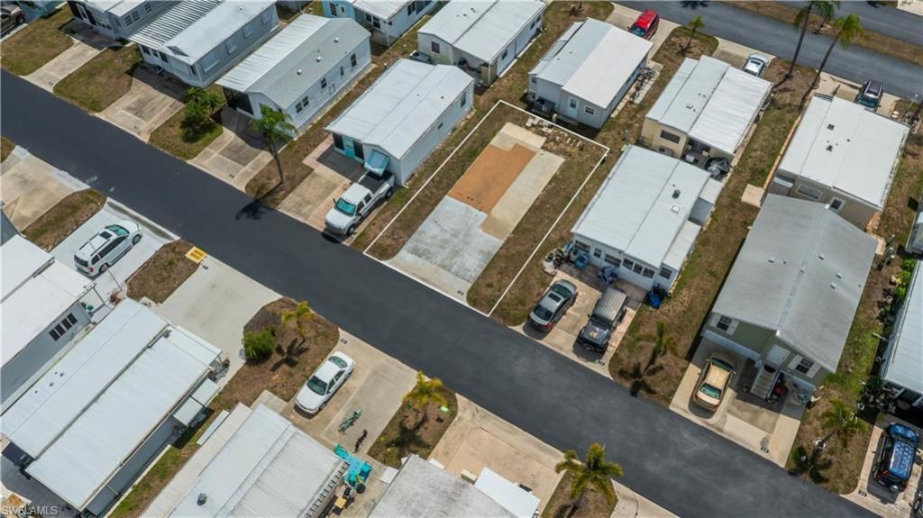 25 La Fonda Ln , North Fort Myers, FL 33903 Photo