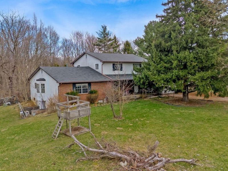 2260 Carriage Road, Powell, OH 43065 Photo 2