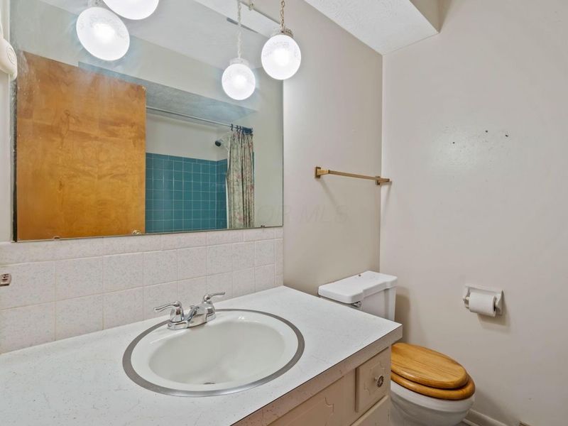 2260 Carriage Road, Powell, OH 43065 Photo 36