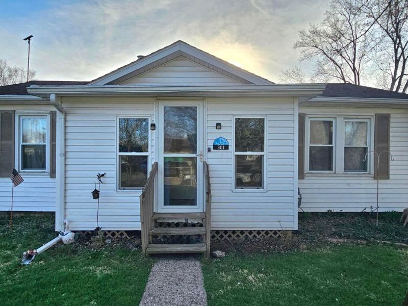 301 Witte Street , Lancaster, OH 43130 Photo 2