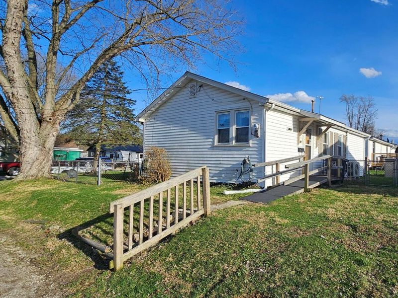 301 Witte Street , Lancaster, OH 43130 Photo 3