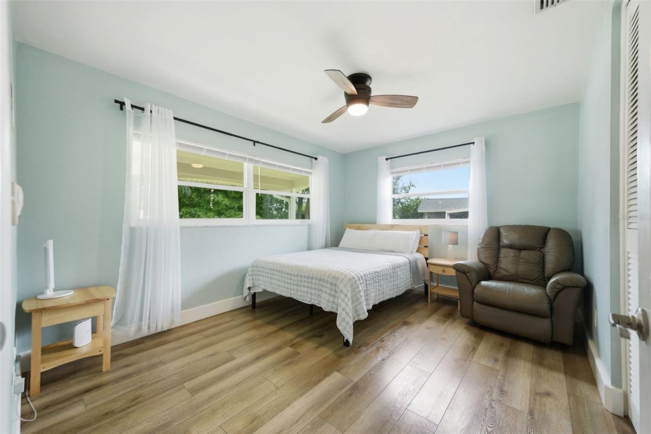 2036 W Ridge Drive, Clearwater, FL 33763 Photo