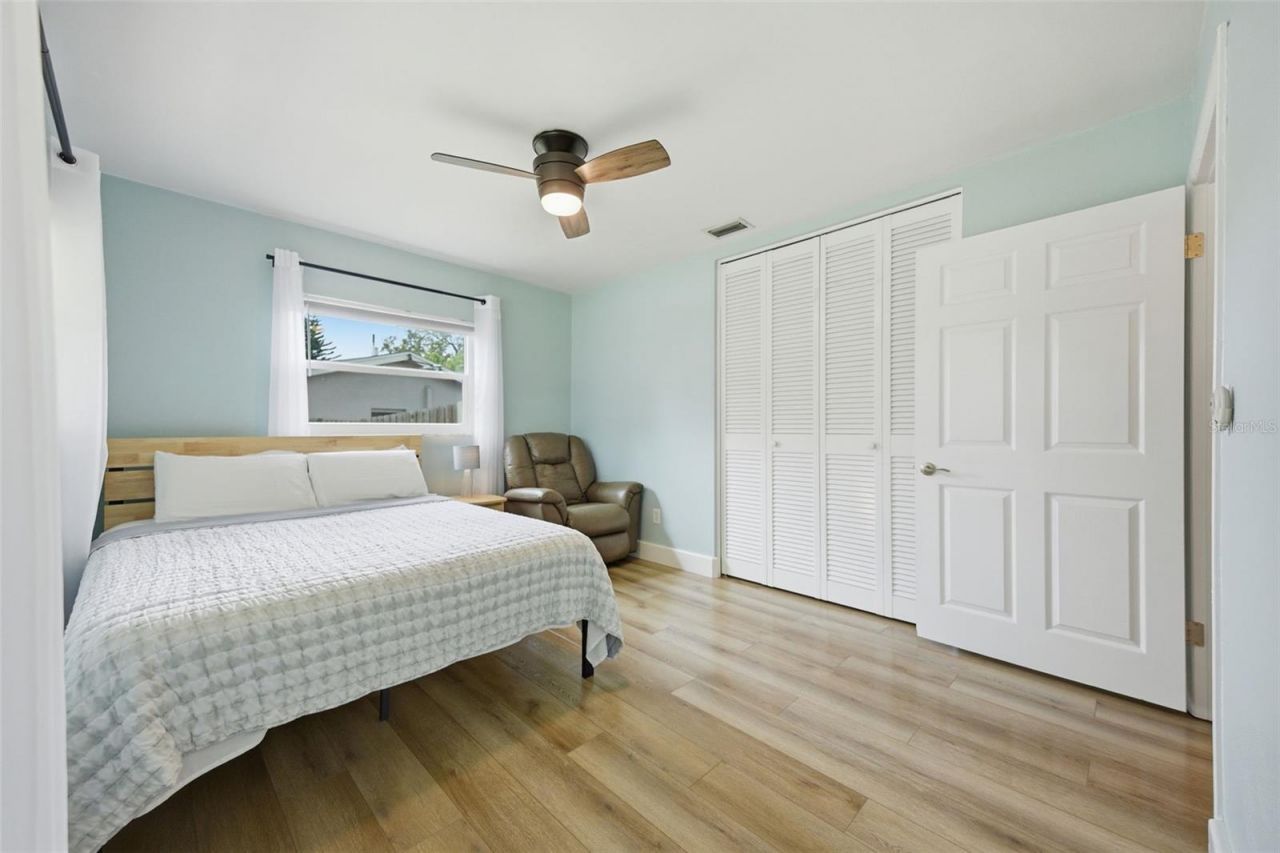 2036 W Ridge Drive, Clearwater, FL 33763 Photo