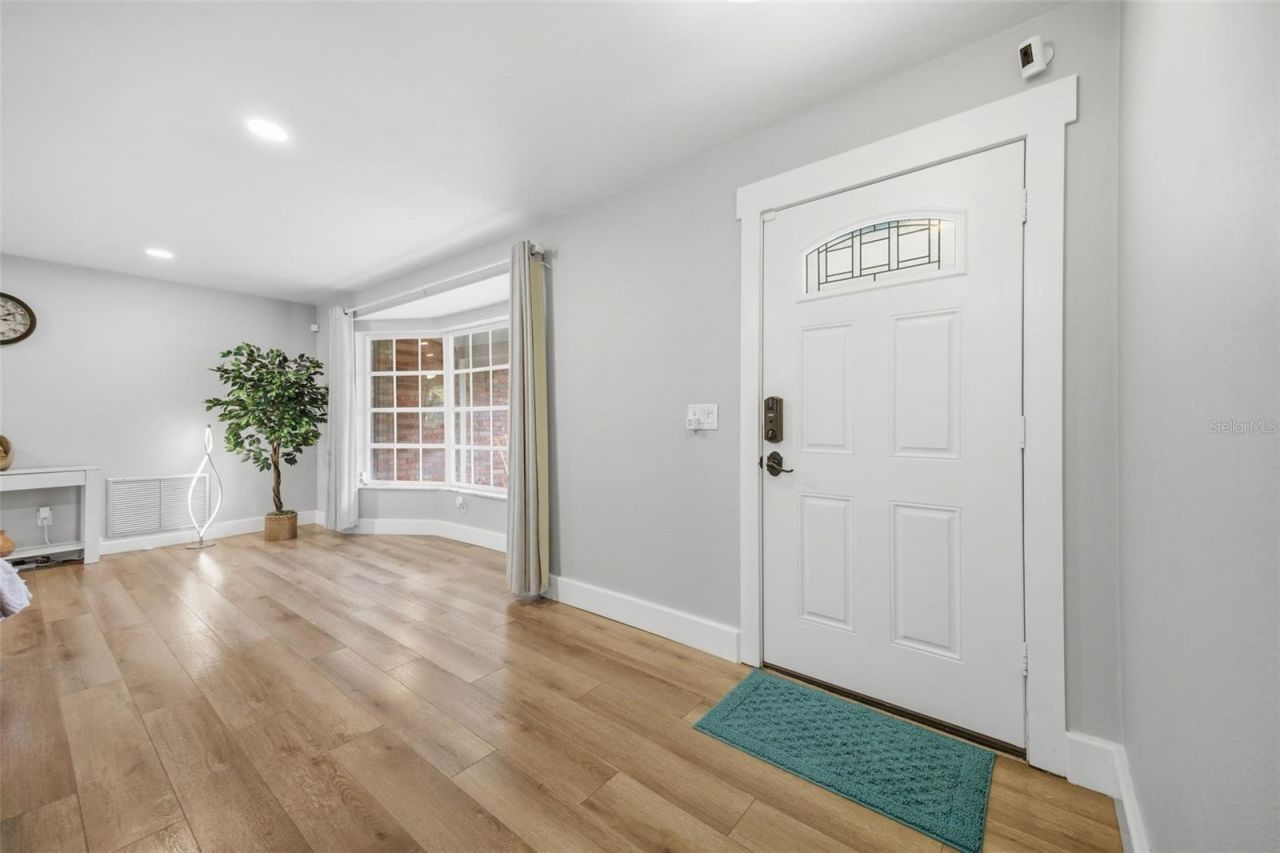 2036 W Ridge Drive, Clearwater, FL 33763 Photo