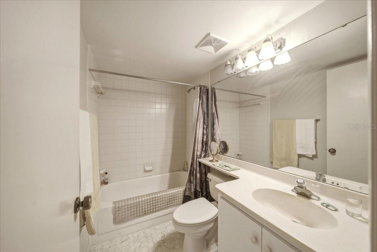 1711 Pelican Cove Road, Unit 341, Sarasota, FL 34231 Photo