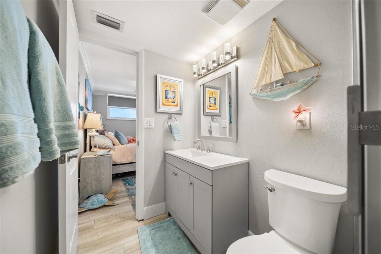 8750 Midnight Pass Road, Unit 501, Sarasota, FL 34242 Photo