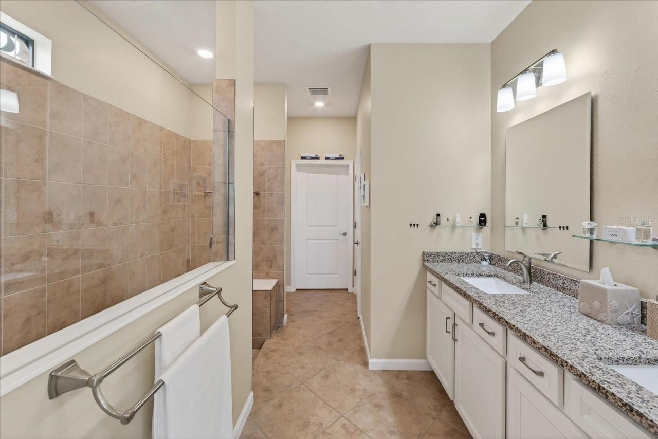 17905 Manchester Place, Bradenton, FL 34202 Photo