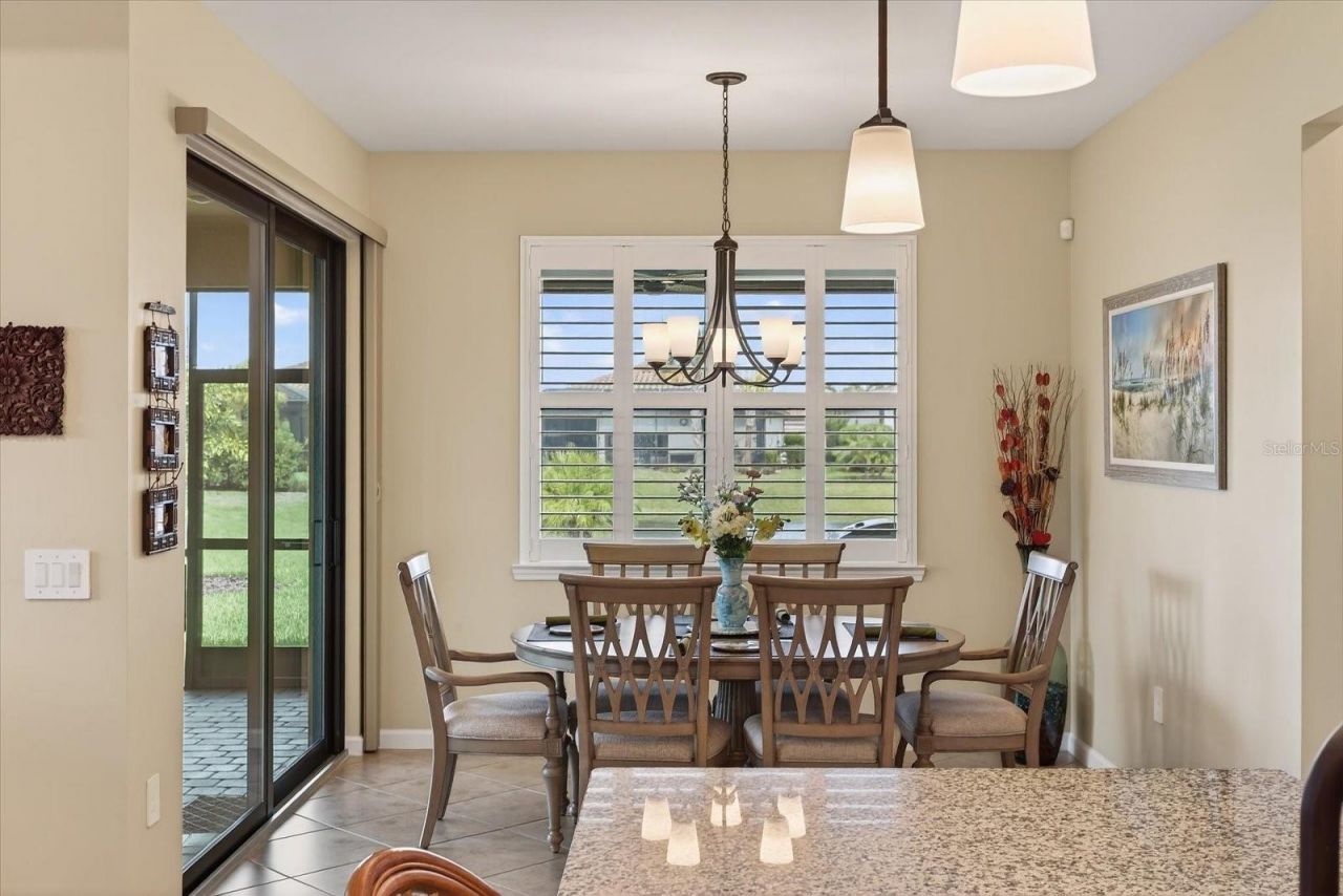 17905 Manchester Place, Bradenton, FL 34202 Photo