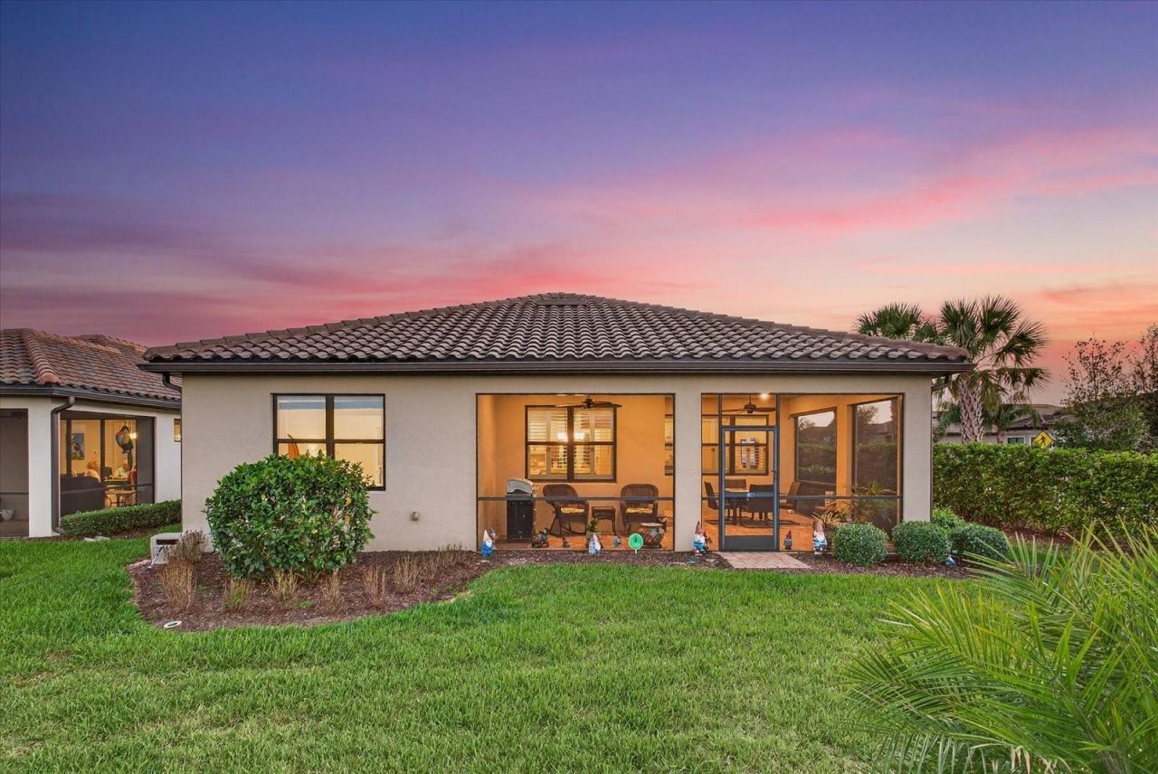 17905 Manchester Place, Bradenton, FL 34202 Photo