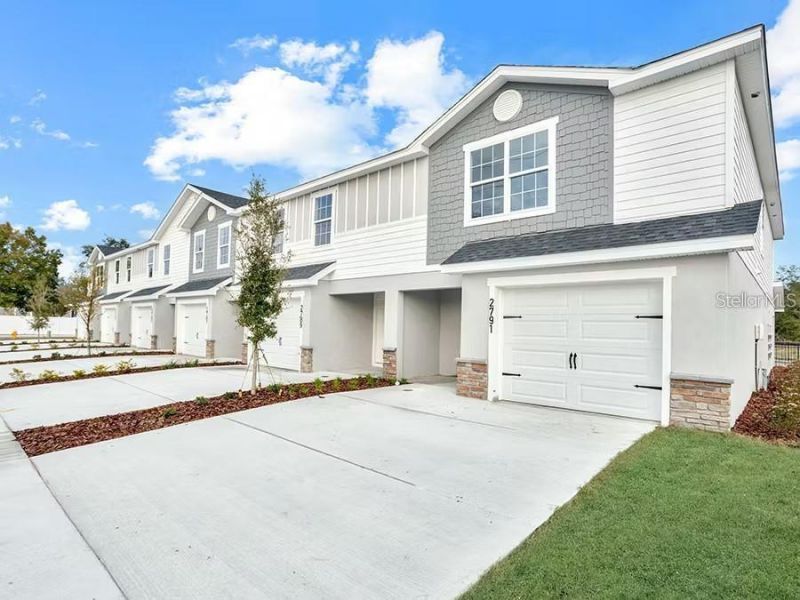 2791 Idyll Lakes Circle , Plant City, FL 33566 Main Photo
