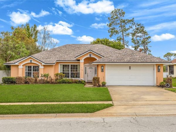 105 BREEZEWOOD DRIVE, DEBARY, FL 32713