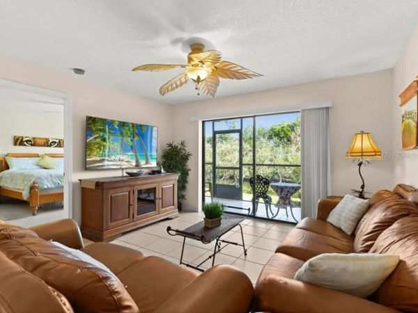 1669 SEASCAPE CIRCLE , Unit 1669, TARPON SPRINGS, FL 34689