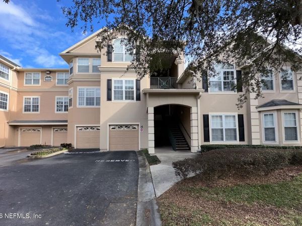 13810 SUTTON PARK Drive N, Unit 823, Jacksonville, FL 32224