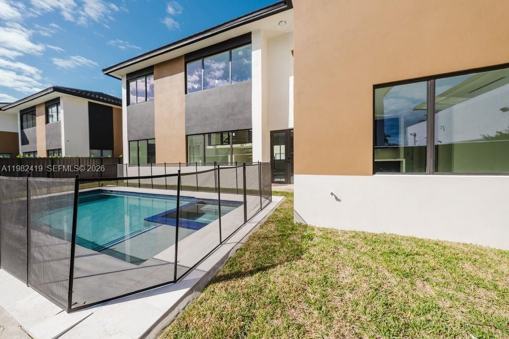 17921 SW 149th Ct , Miami, FL 33187 Photo