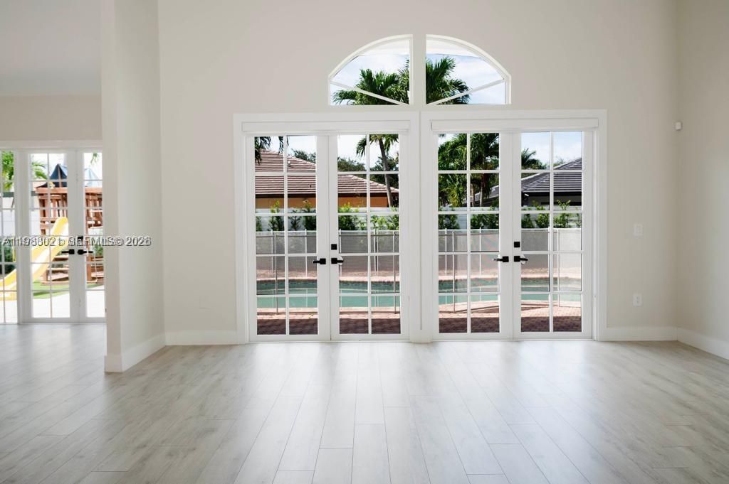 8325 NW 161st Ter, Unit 8325, Miami Lakes, FL 33016 Photo