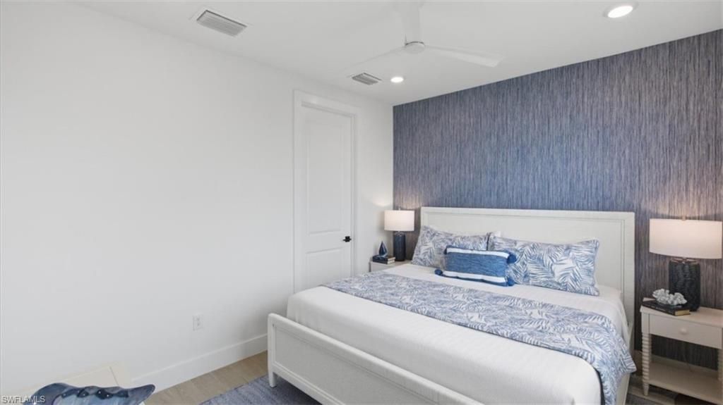 129 Pearl St, Fort Myers Beach, FL 33931 Photo