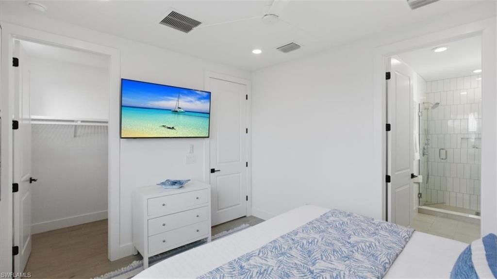 129 Pearl St, Fort Myers Beach, FL 33931 Photo