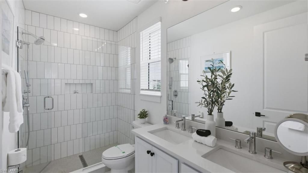 129 Pearl St, Fort Myers Beach, FL 33931 Photo
