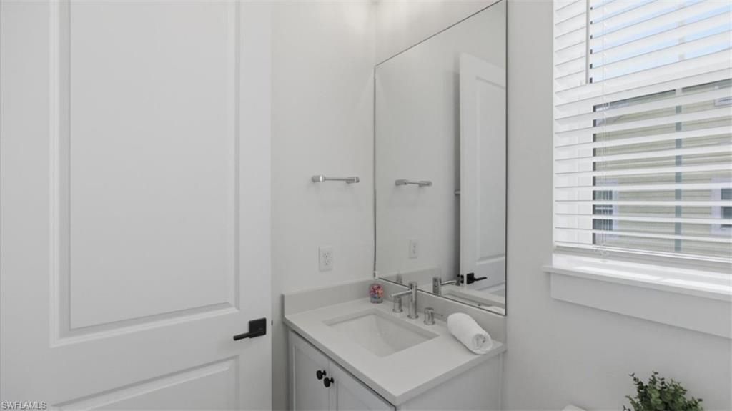 129 Pearl St, Fort Myers Beach, FL 33931 Photo