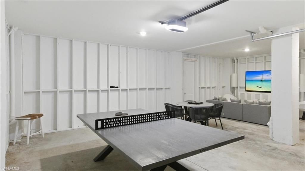 129 Pearl St, Fort Myers Beach, FL 33931 Photo