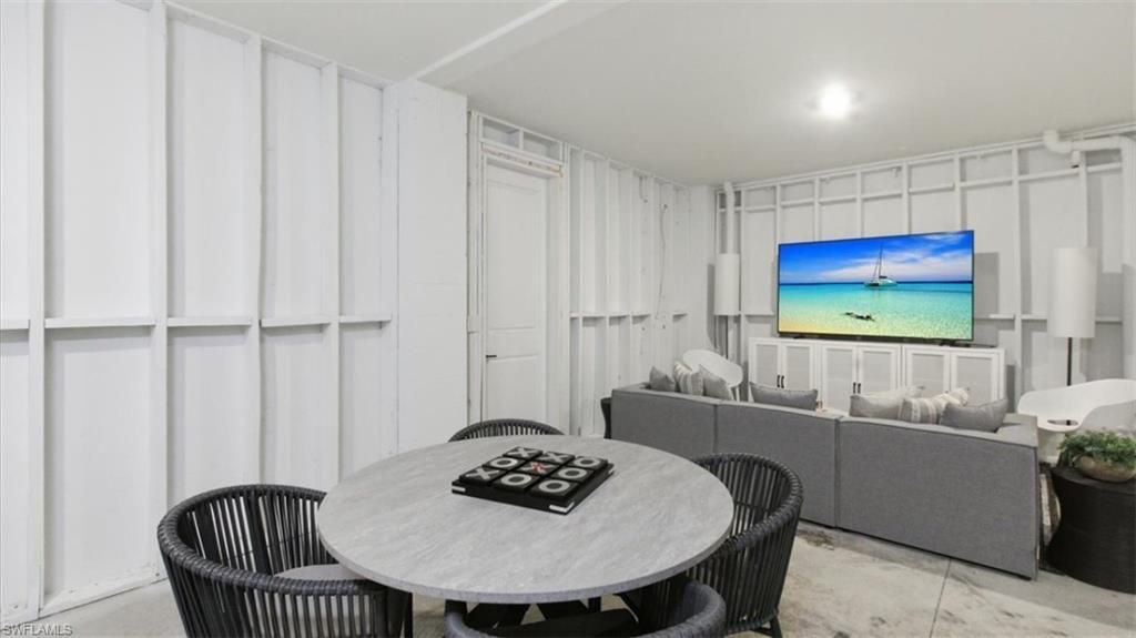 129 Pearl St, Fort Myers Beach, FL 33931 Photo