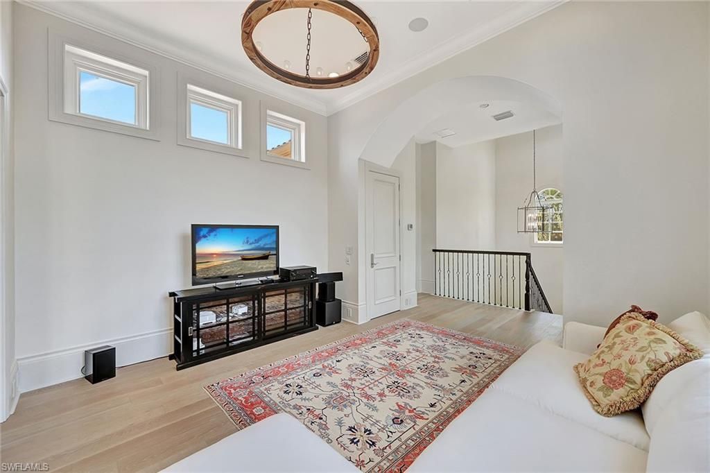 2052 Isla Vista Ln, Naples, FL 34105 Photo