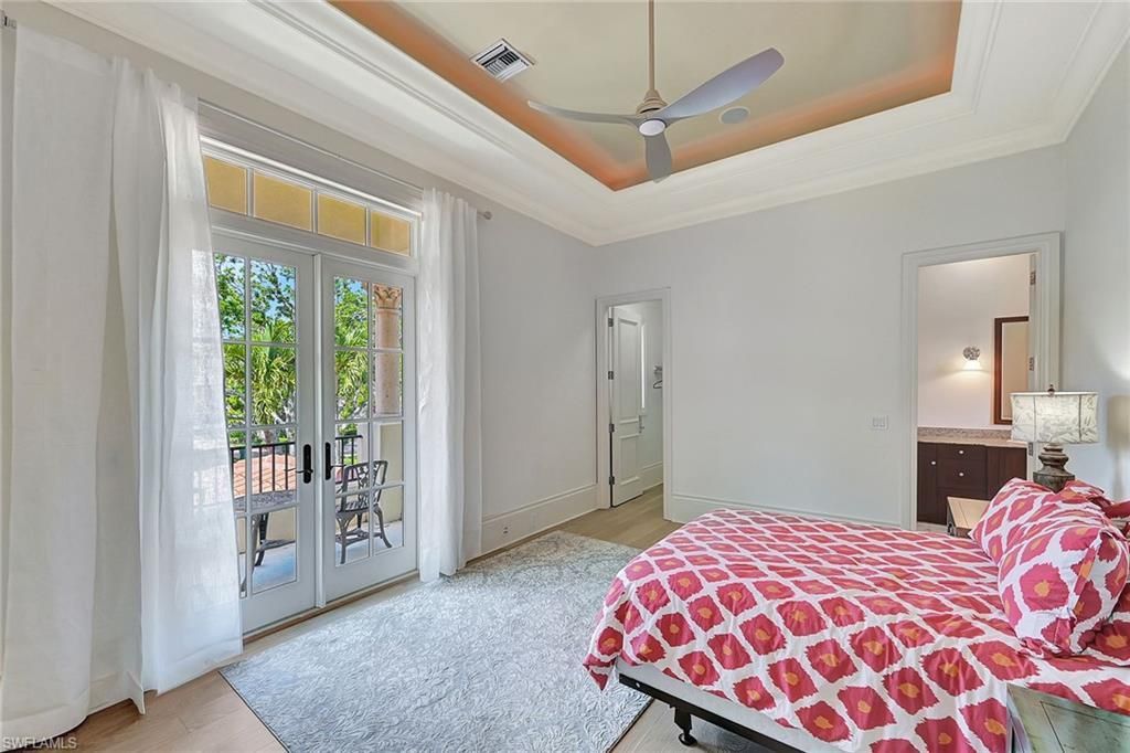 2052 Isla Vista Ln, Naples, FL 34105 Photo