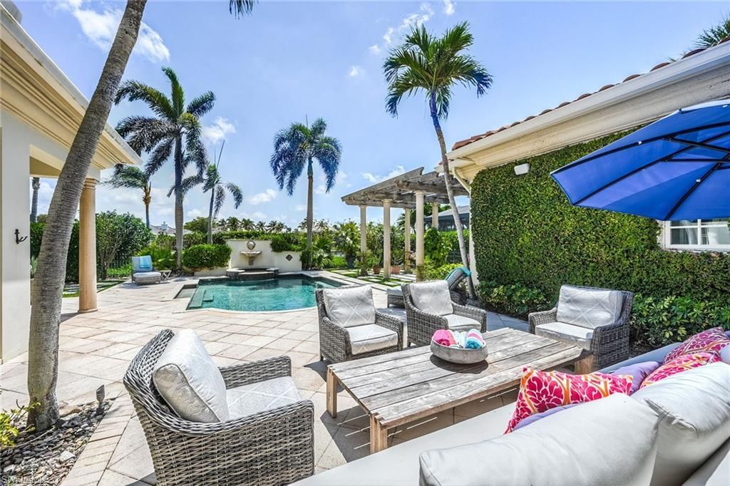 2052 Isla Vista Ln, Naples, FL 34105 Photo