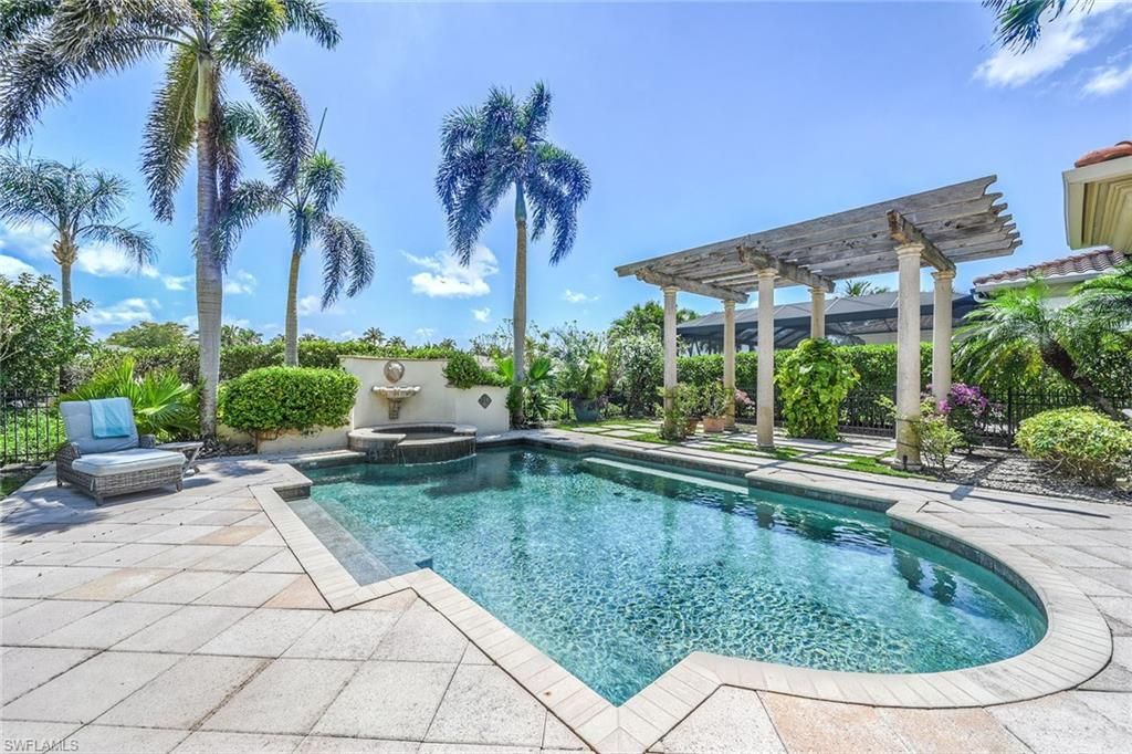 2052 Isla Vista Ln, Naples, FL 34105 Photo