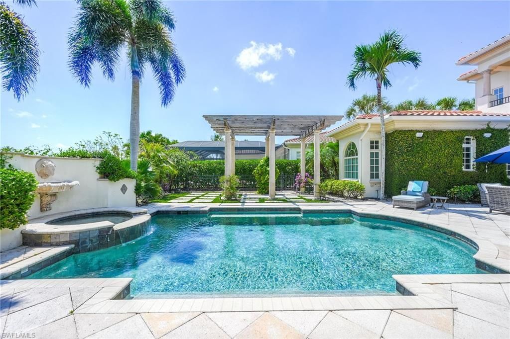 2052 Isla Vista Ln, Naples, FL 34105 Photo