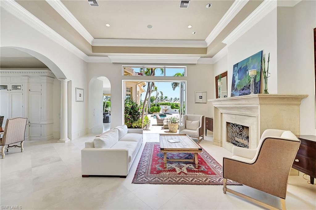 2052 Isla Vista Ln, Naples, FL 34105 Photo