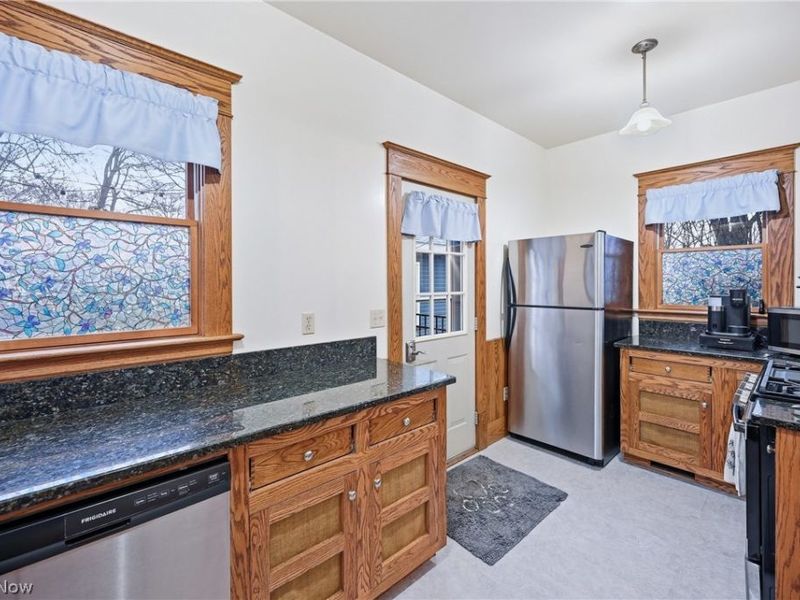 255 Walnut Street, Leetonia, OH 44431 Photo 18