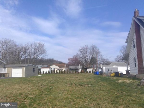 103 HUTTON ROAD , NEW CUMBERLAND, PA 17070