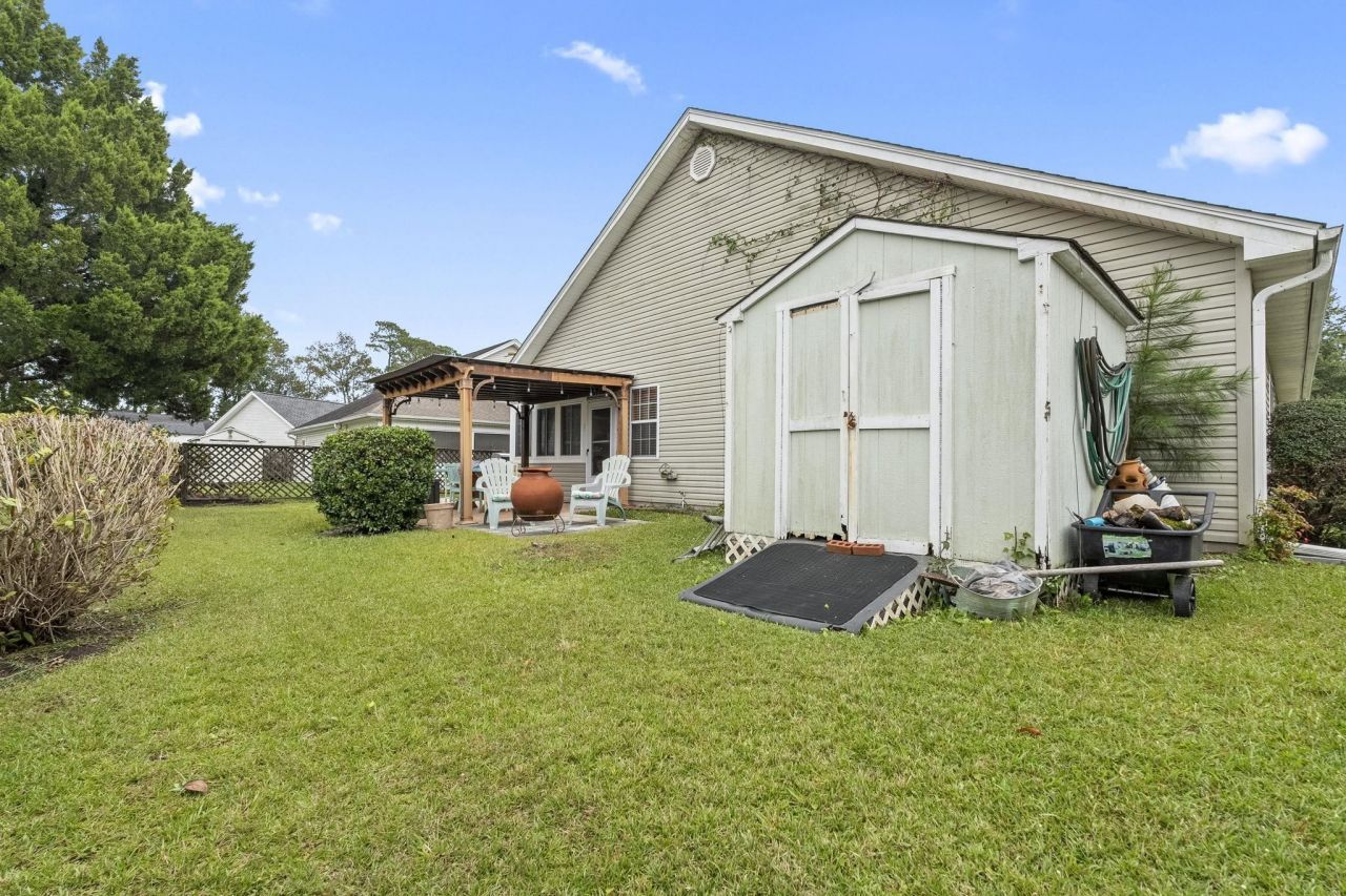 353 Worthington Circle Photo 31