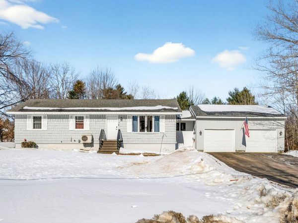 9 Dingley Spring Road, Gorham, ME 04038