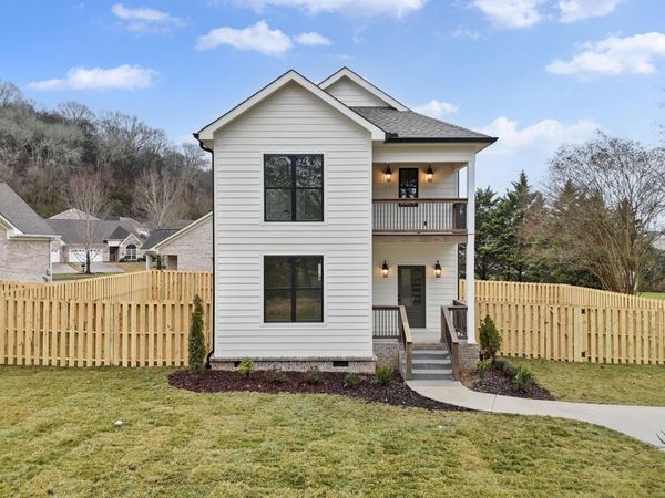 6028 Ridgeview Circle, Hixson, TN 37343