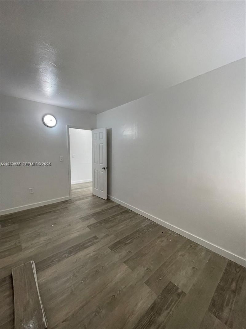 7600 Dickens Ave , Unit 3, Miami Beach, FL 33141 Photo