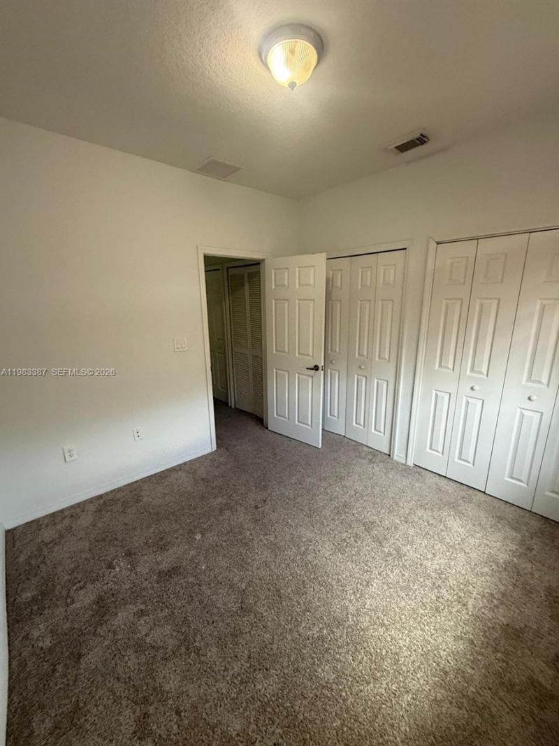 10776 NW 83rd Ter, Unit 1-19, Doral, FL 33178 Photo