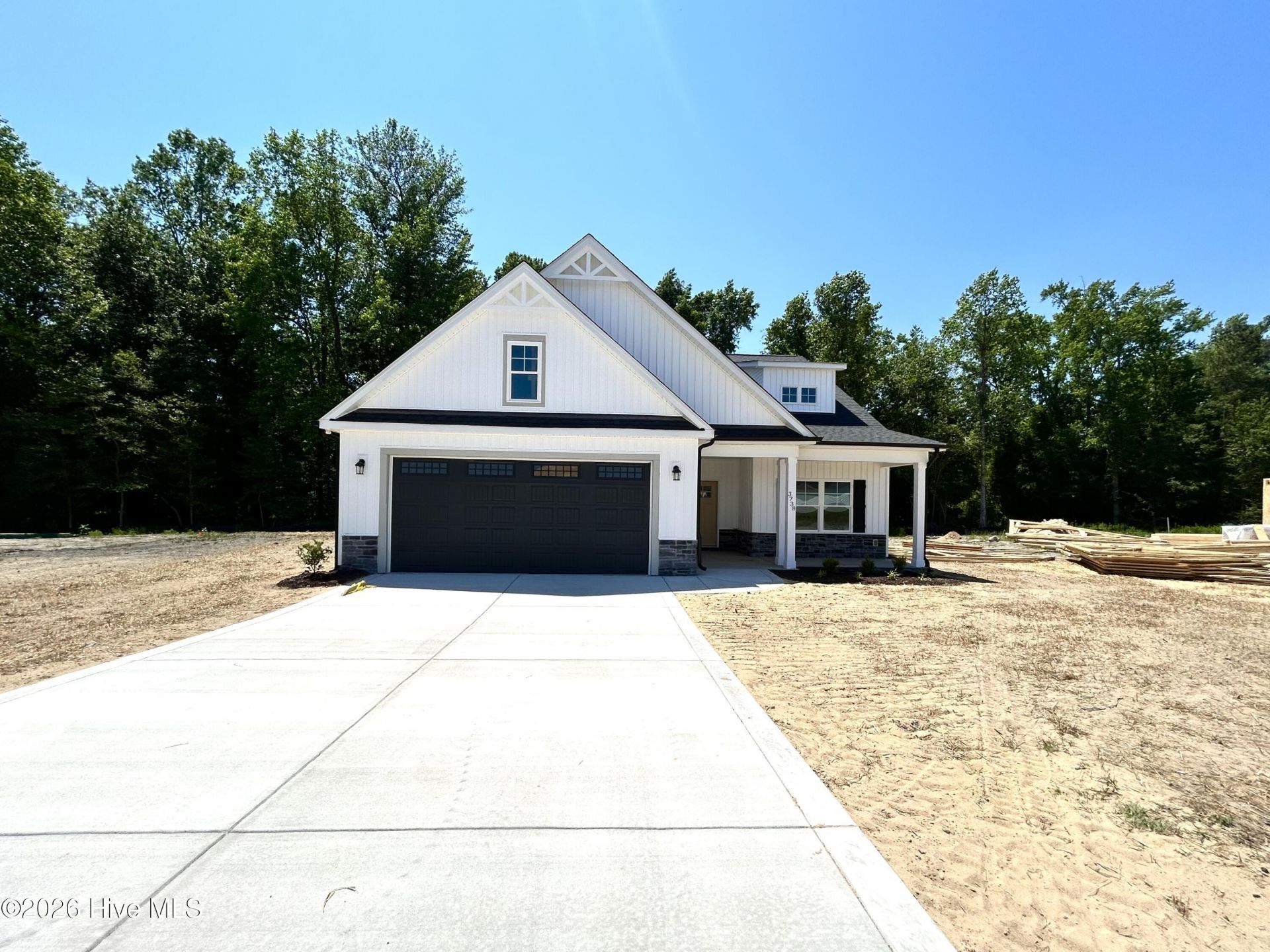 3738 Chatsworth Drive, La Grange, NC 28551 Main Photo