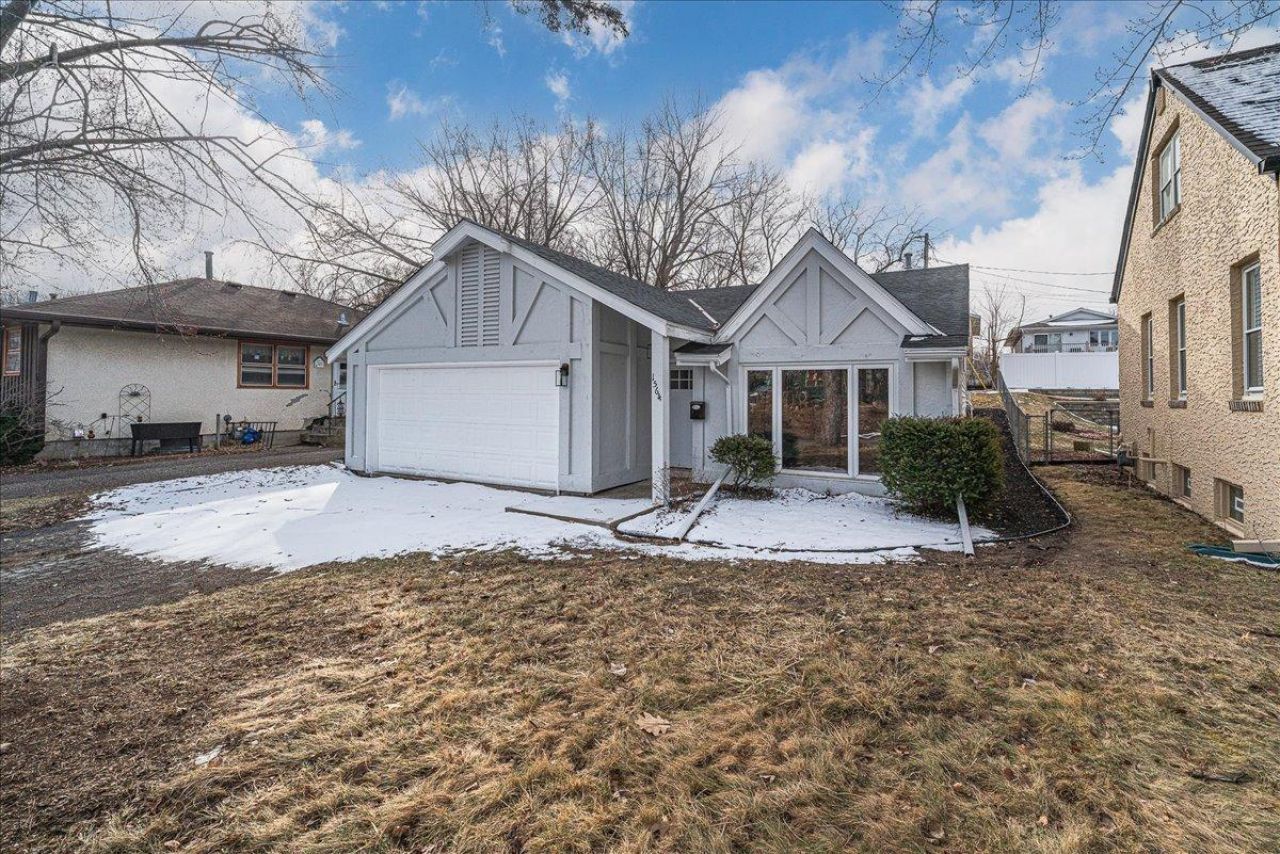 1564 Case Avenue, Saint Paul, MN 55106 Main Photo