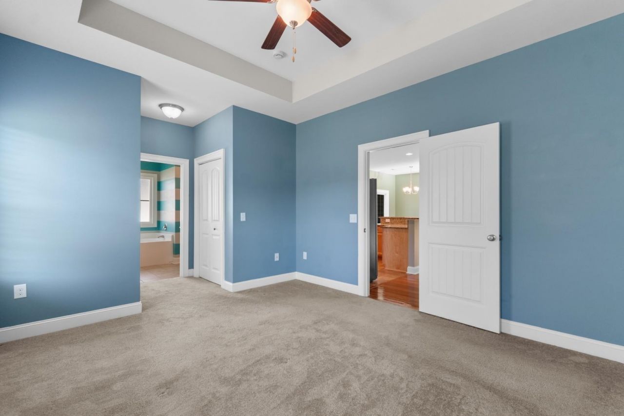 313 Basswood Ct. Photo 16