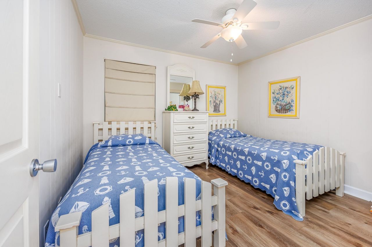 5001 N Ocean Blvd.  Photo 17