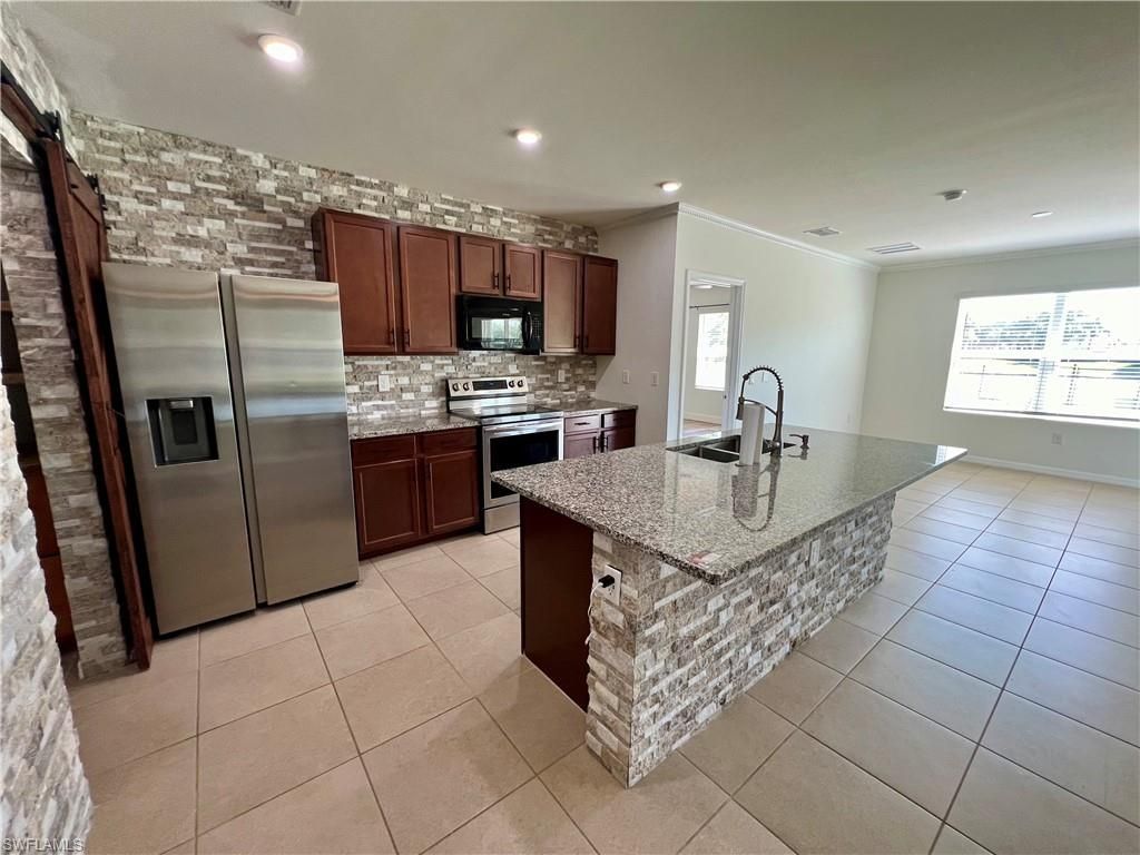 10293 Silver Pond Ln , Lehigh Acres, FL 33936 Photo